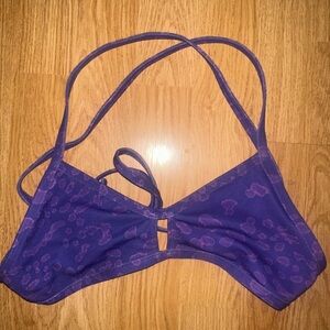 Jolyn Vent Tieback Bikini Top. Size M